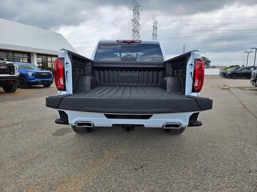 Glacier White Tricoat 2026 GMC Sierra 1500 Denali