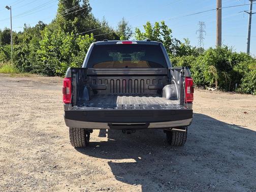 Carbonized Gray Metallic 2023 Ford F-150 XLT