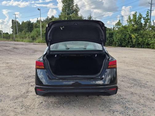 Super Black 2025 Nissan Altima 2.5 SV