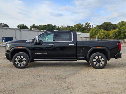 2026 GMC Sierra 2500 Denali