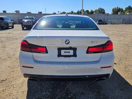 2021 BMW 540 540i