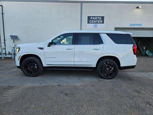 Summit White 2026 GMC Yukon 4WD Elevation