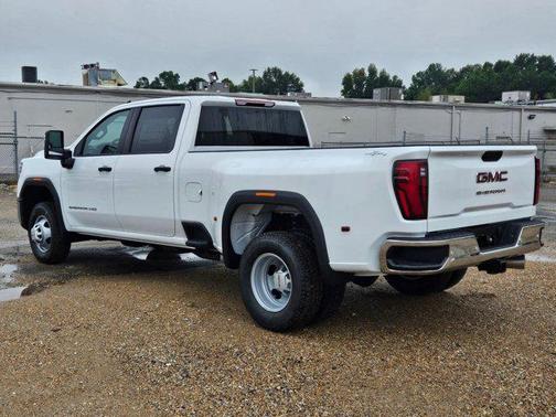 2026 GMC Sierra 3500 Base