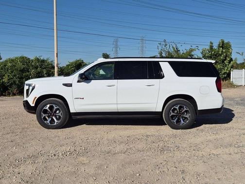 Summit White 2027 GMC Yukon XL AT4