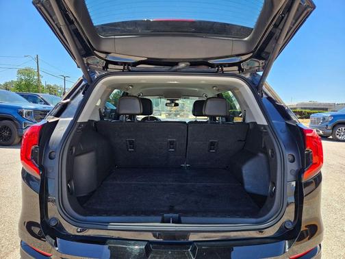 Ebony Twilight Metallic 2021 GMC Terrain SLT