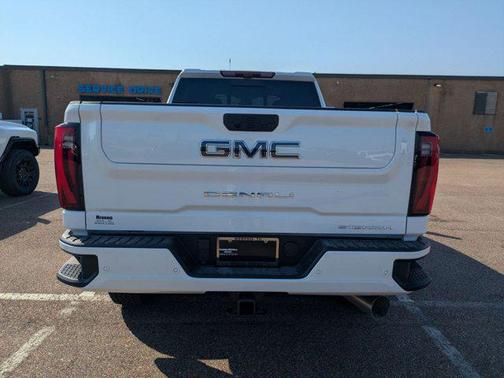 2025 GMC Sierra 2500 Denali Ultimate