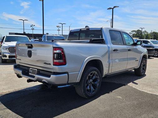 Billet Silver Metallic Clearcoat 2023 RAM 1500 Limited