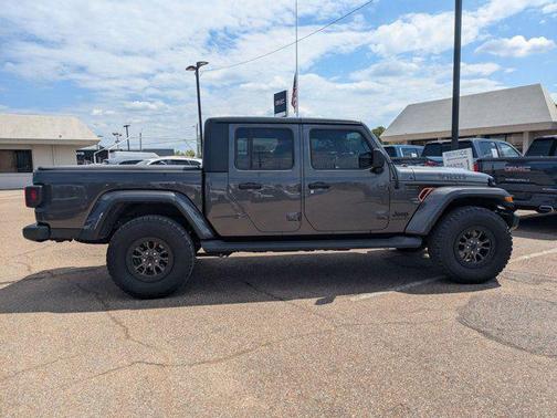 2021 Jeep Gladiator Willys 4x4