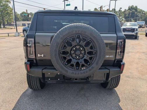 2026 GMC HUMMER EV SUV 2X
