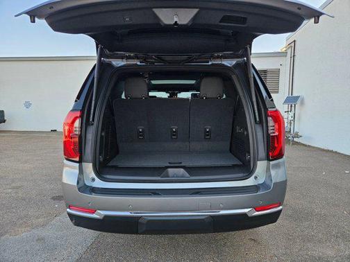 Sterling Metallic 2026 GMC Yukon 4WD Elevation