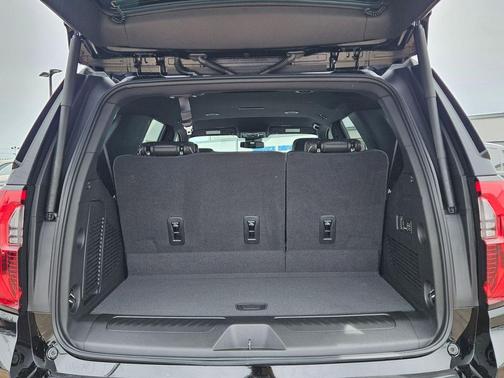 Onyx Black 2026 GMC Yukon 4WD Elevation