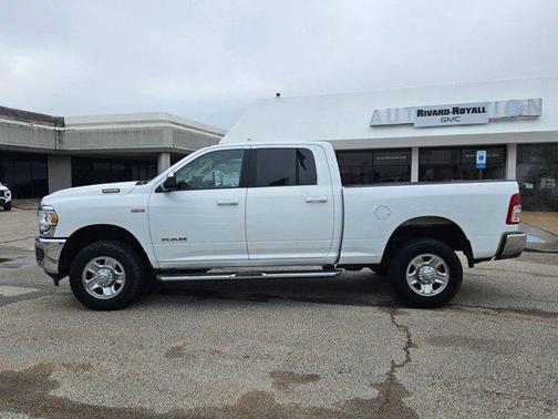 2022 RAM 2500 Big Horn Crew Cab 4x4 6'4' Box