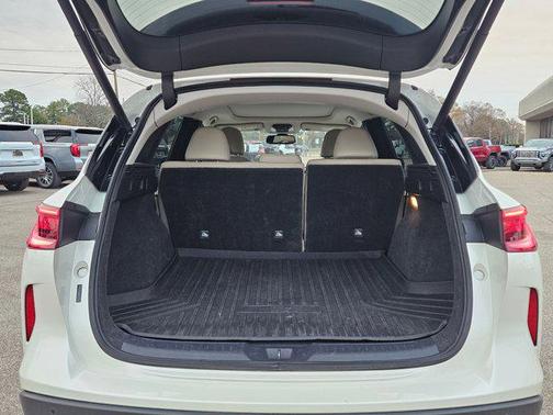 2021 INFINITI QX50 ESSENTIAL AWD