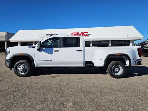 2026 GMC Sierra 3500 Base