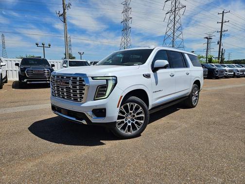 Glacier White Tricoat 2026 GMC Yukon XL Denali