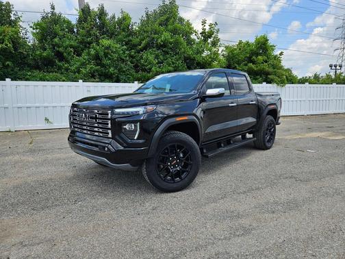 Onyx Black 2026 GMC Canyon Denali
