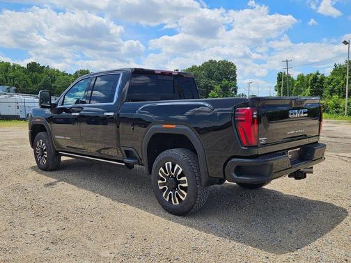 Onyx Black 2026 GMC Sierra 2500 Denali Ultimate