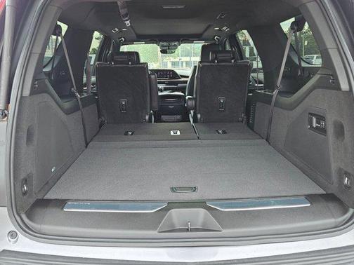 2022 Cadillac Escalade ESV Premium Luxury