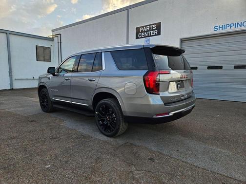 Sterling Metallic 2026 GMC Yukon 4WD Elevation