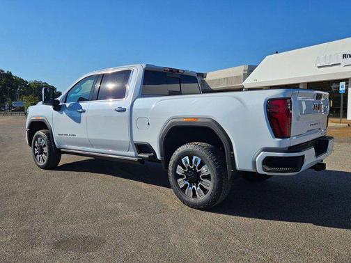 2026 GMC Sierra 2500 Denali