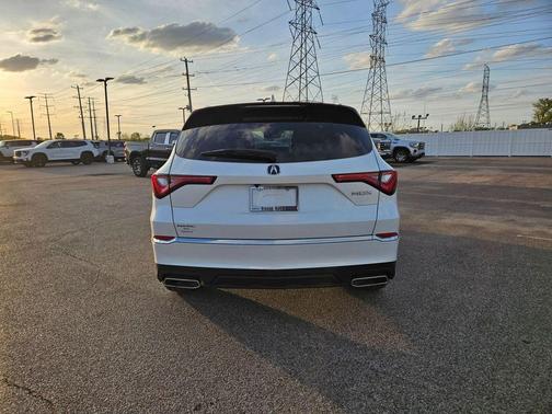 2022 Acura MDX Base