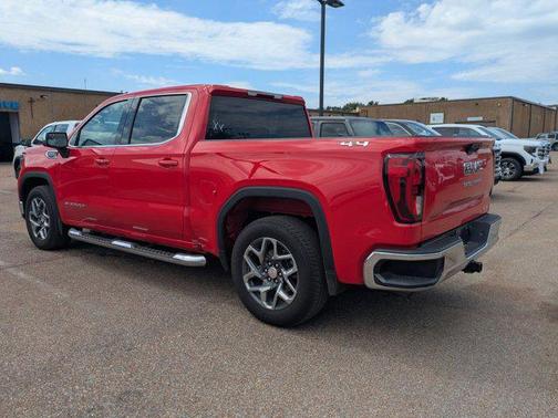 2024 GMC Sierra 1500 SLE