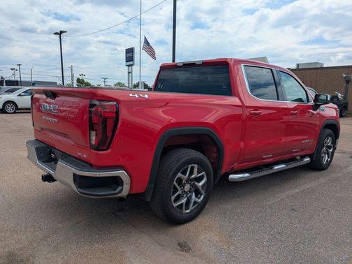 2024 GMC Sierra 1500 SLE