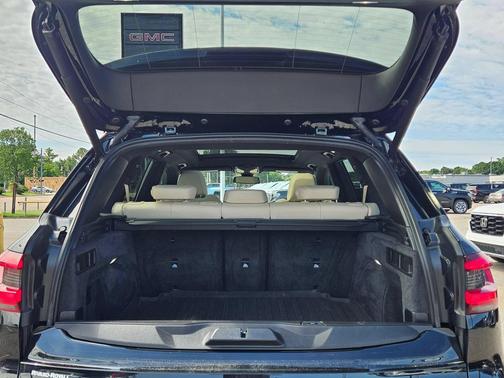 Jet Black 2020 BMW X5 sDrive40i