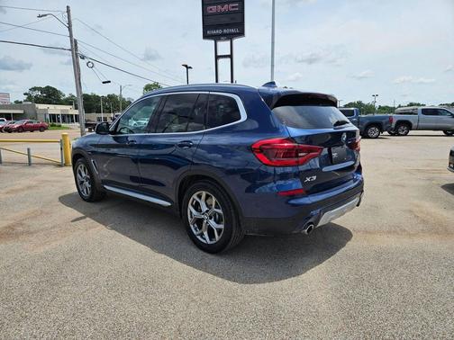 Blue Metallic 2021 BMW X3 sDrive30i