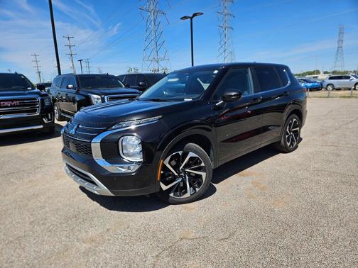 Black Diamond 2024 Mitsubishi Outlander SE S-AWC