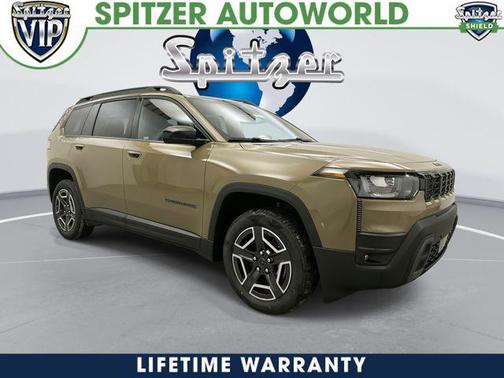 2026 Jeep Cherokee Laredo 4x4