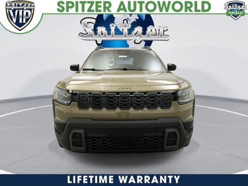 2026 Jeep Cherokee Laredo 4x4