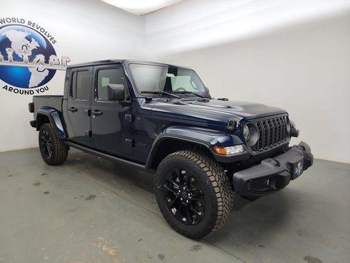 2025 Jeep Gladiator Nighthawk