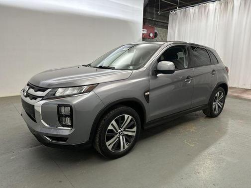 Mercury Gray Metallic 2020 Mitsubishi Outlander Sport 2.0 ES