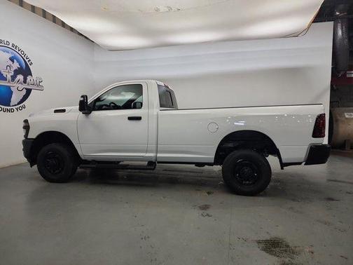 2025 RAM 2500 Tradesman Regular Cab 4x4 8' Box