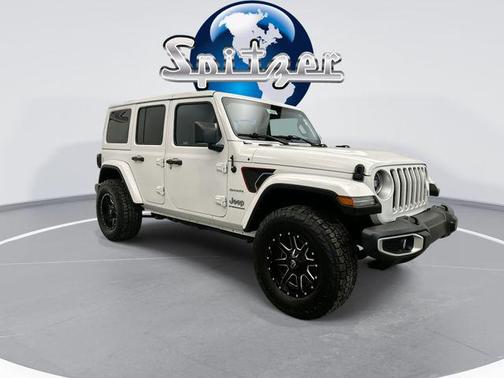 2023 Jeep Wrangler 4-Door Sahara 4x4
