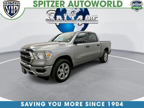 Billet Silver Metallic Clearcoat 2024 RAM 1500 Big Horn/Lone Star