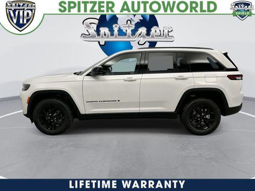 2026 Jeep Grand Cherokee Altitude