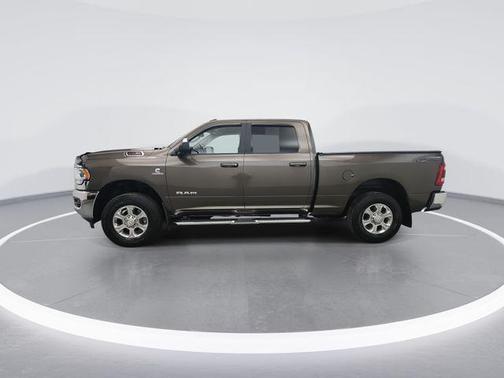 2021 RAM 2500 Big Horn Crew Cab 4x4 6'4' Box