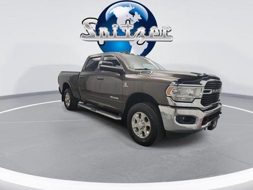 2021 RAM 2500 Big Horn Crew Cab 4x4 6'4' Box