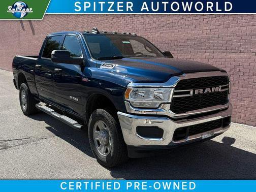 2022 RAM 2500 Tradesman Crew Cab 4x4 6'4' Box