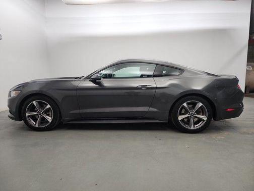 2017 Ford Mustang EcoBoost