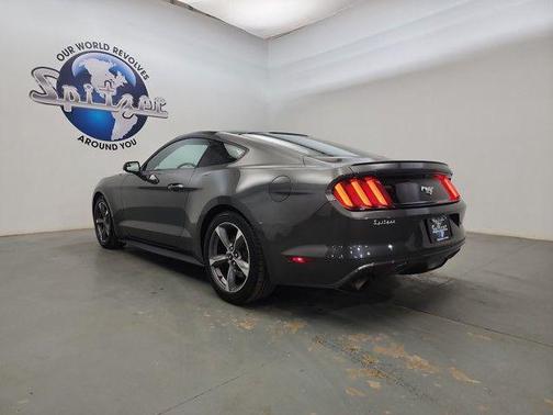 2017 Ford Mustang EcoBoost