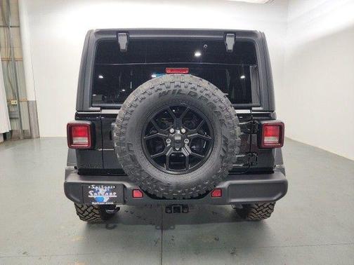 2024 Jeep Wrangler Willys