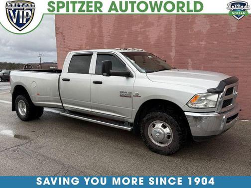 2017 RAM 3500 Tradesman Crew Cab 4x4 8' Box