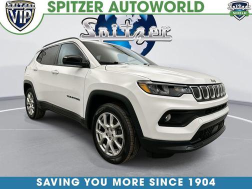 Bright White Clearcoat 2022 Jeep Compass Latitude Lux