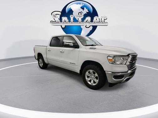Bright White Clearcoat 2024 RAM 1500 Laramie