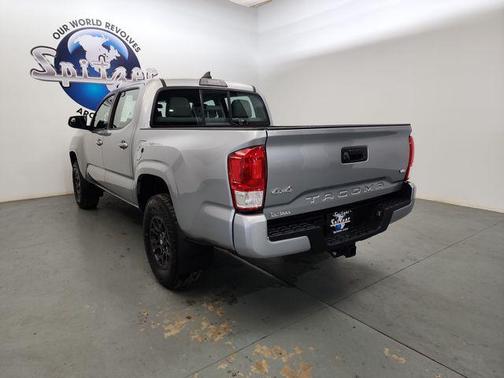 2016 Toyota Tacoma Base