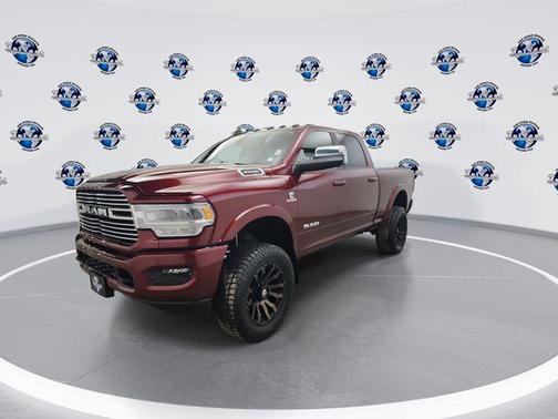 2022 RAM 2500 Laramie Crew Cab 4x4 6'4' Box