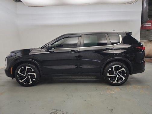 2022 Mitsubishi Outlander ES 2.5 S-AWC